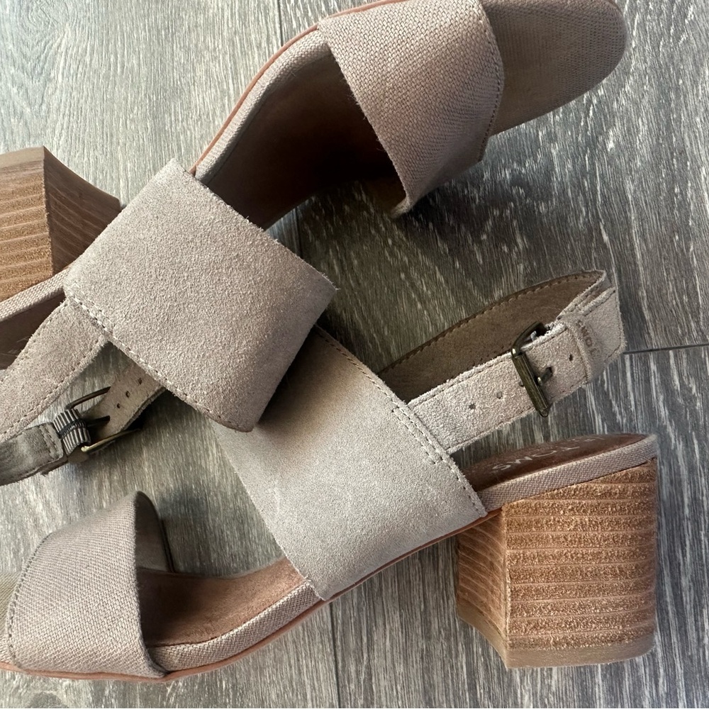 Toms Majorca Taupe Block Heel Sandals with Ankle Strap